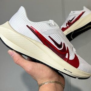 Nike Women's White and Red Running Sneakers